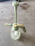 九千谷喷壶 气压式大容量塑料洗车浇花园艺喷雾器 1.5L 透明奶绿3248 实拍图