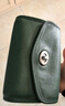 裘真信封包女链条斜挎单肩包休闲复古小包植鞣头层牛皮包包 绿色-小号 实拍图
