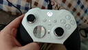 微软（Microsoft）Xbox无线游戏手柄 Elite 2精英2代二代 白色青春版 无线控制器 蓝牙 PC/平板/手机 Steam 明末 实拍图