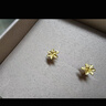 六福珠宝 足金栀子花黄金耳钉 计价GMGTBE0007 约1.06克 实拍图