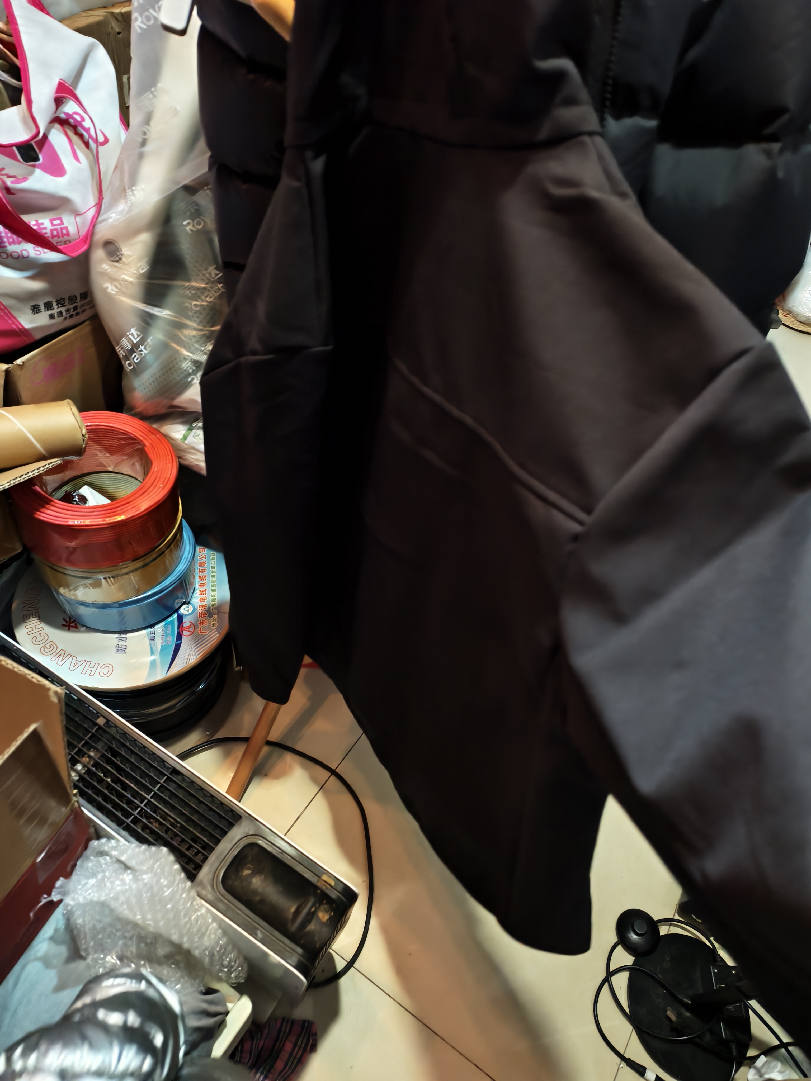 凡客诚品（VANCL）官方店休闲保暖运动防风软壳衣连帽外套男 黑色 L 实拍图