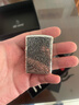 ZIPPO打火机之宝防风煤油 唐草系列唐草-黑银色 生日礼物男 含油套装 实拍图