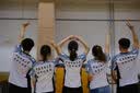 圣希奴（SAINTSYNO）2026新款羽毛球服运动套装女定制夏季速干比赛训练排球服装男定制 7501B女紫色上衣+301白裙裤 M 【下装可更换颜色】 实拍图