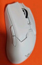 雷蛇（Razer） 毒蝰v2pro专业版 轻量化无线游戏鼠标 宏电竞鼠标  对称手型 lol吃鸡鼠标 【第三代光学微动】毒蝰V2专业版白色 实拍图