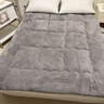 南极人（Nanjiren）羊羔绒床垫软褥子加厚加绒保暖冬季单人学生宿舍租房榻榻米垫被 XY-灰色【加绒加厚 拒绝寒冷】 90*200cm 实拍图
