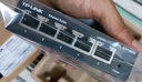 普联（TP-LINK） 16口百兆非网管交换机 监控网络网线分线器 企业级分流器 金属机身 TL-SF1016D 实拍图