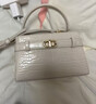 CHARLES&KEITH鳄鱼纹凯莉包手提斜挎婚包包女包生日礼物CK2-50270880-1 Ivory象牙色 S 实拍图