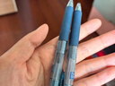 uni三菱 uni-ball UMN-138按动黑笔中性笔高颜值0.38mm黑色签字笔商务学生专用水笔水性笔 3支 实拍图