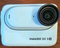 Insta360影石【晒单有礼】GO 3S 4K拇指相机 Vlog骑行亲子宠物运动相机防水防抖摄像机口 标准套装【晒单返10红包】 【灵动白】晒单返10元红包 推荐*【128G内存】 实拍图
