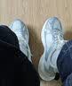 安踏AT2004丨革网拼接复古银色跑步鞋男鞋秋季潮流情侣休闲运动鞋 【男款】象牙白/银/基础黑-2 42 （男8.5） 实拍图