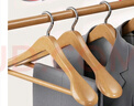 美丽雅实木衣架挂衣服宽肩无痕加粗木质西装衣架 3支 实拍图