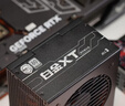 先马（SAMA）白金XT1000W 黑色ATX3电脑电源 80PLUS/PPLP双白金认证/12V-2x6/台系大电容/压纹线/稳压5090D显卡 实拍图