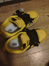 会说话的汤姆猫鞋子男女秋冬新品情侣学生运动休闲加绒平底板鞋 电母黄 44 实拍图
