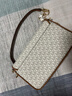 MICHAEL KORS礼物轻奢MK女包BRADSHAW老花腋下包 小号 香草白色/橡果棕色 实拍图