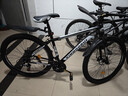 金武端自行车成人山地车公路赛车单车骑行变速超轻越野中学生初中青少年 顶配升级版-辐条轮-黑白色 27.5寸24速 实拍图
