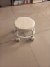 【全网爆款】椅子万向轮美缝凳子带轮旋转擦地矮凳美甲修脚凳滑轮 儿童凳-米白色款 实拍图