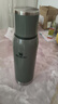 STANLEY不锈钢保温杯大容量便携水杯户外运动热水壶保温水杯 锤纹绿- 750ml 实拍图