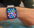 Apple/苹果 Watch SE 智能手表GPS+蜂窝款44毫米星光色铝金属表壳星光色运动型表带S/M MXJ13CH/B 实拍图
