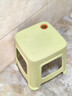 网红塑料凳子30.5cm客厅防滑凳餐桌凳简约可摞叠便携凳浴室凳 绿色【两种款式随机发】 （一个装） 实拍图