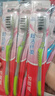 高露洁超洁净中毛牙刷套装 6支装×3 可清洁舌苔 深入清洁 实拍图