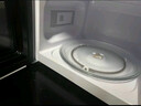 美的（Midea）快捷微波炉 家用小型 360°转盘加热 旋钮操控 易洁内胆（M1-L213B） 实拍图