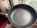 苏泊尔（SUPOR） 平底锅 不粘锅家用牛排煎锅火红点无油烟炒菜锅电磁炉燃气灶通用 2-5人适用 直径 28cm 实拍图
