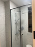 东鹏淋浴房一字浴室玻璃隔断浴屏淋浴隔断内外开极窄平开门干湿分离 1.1-1.19*2米 极窄内外开 枪灰/雅黑/亮银可选【1.0壁厚不锈钢+一体轴】 实拍图
