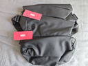 京东京造 城市机能胸包斜挎包3L 腰包男女大容量休闲运动单肩背包 黑色 实拍图