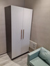 束寻【上门安装】衣柜现代简约实木挂衣杆经济型简易组装出租房卧室 两门80*40*180暖白+胡桃色 自行安装 实拍图
