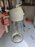 双枪油壶喷油壶 倒油喷油一体食用油玻璃油壶厨房家用不挂油 奶油白 实拍图