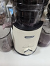UORRIS德国欧瑞氏榨汁机 原汁机渣汁分离 大口径多功能家用小型便携式榨汁机全自动压榨炸果汁果蔬机 轻奢米白【无刀头免切丨高纯汁99.99%】 【160Nm大扭力丨石臼研磨挤压丨锁住果蔬高营养】 实拍图
