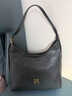 OMI欧米真皮hobo包腋下包单肩托特包包女斜挎包简约百搭轻奢黑色通勤 深邃黑(大号) 实拍图