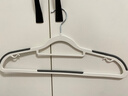 JEKO&JEKO宽肩衣架无痕防滑晾衣架子衣服架挂衣架衣撑子白灰色20只装 实拍图