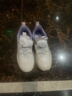 乔丹女大童跑步鞋儿童冬季革面童鞋旋钮扣运动鞋子 乔丹白/钰莹紫34 实拍图