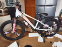 凤凰山地自行车男女变速山地车碟刹青少年儿童自行车学生单车 星际 粉白【变速+三刀轮】 22寸【适合130-170cm】 实拍图
