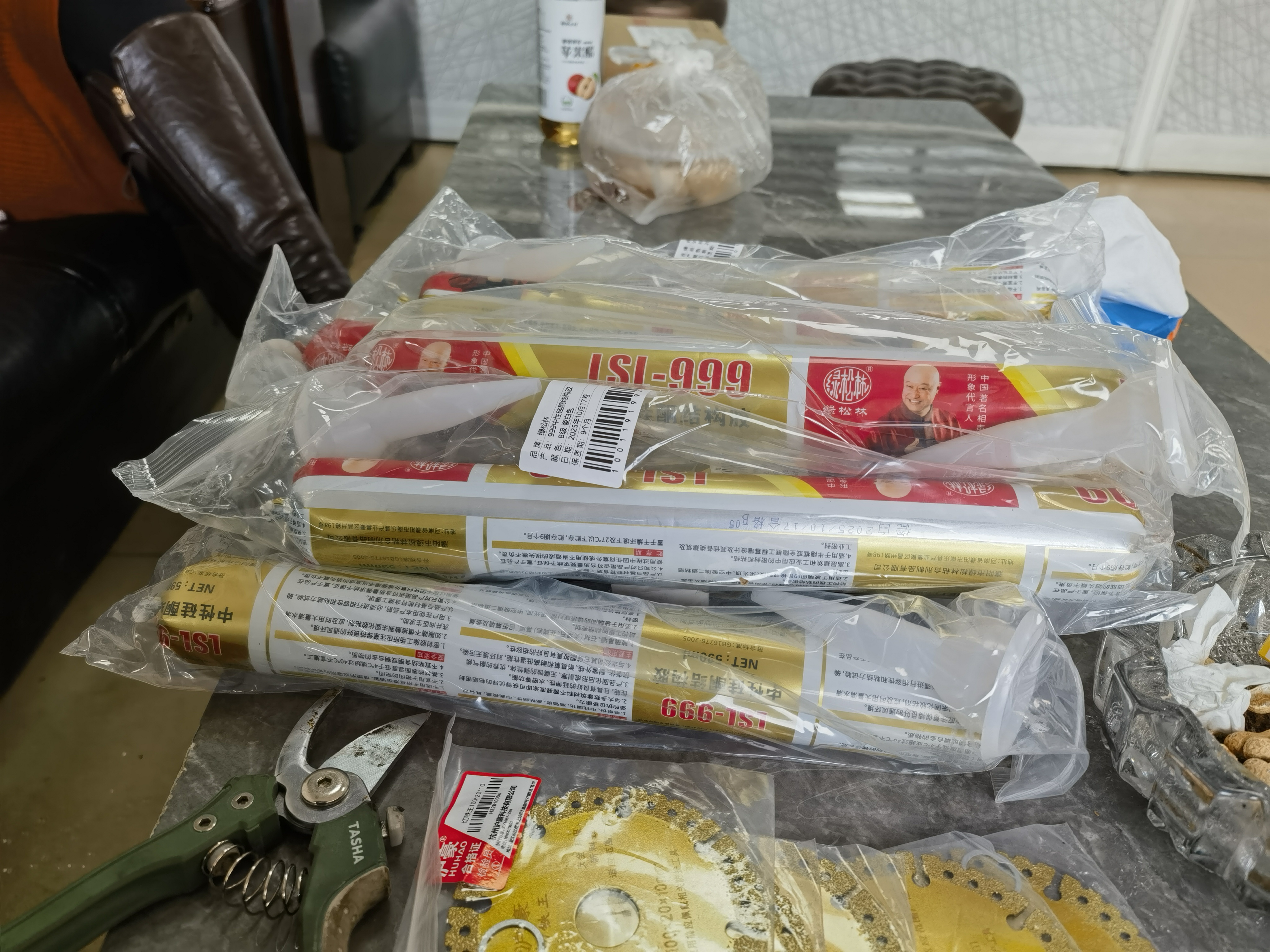 绿松林中性硅酮结构胶 建筑外墙瓷砖石材幕墙中小型工程专用耐候胶 室外防水密封胶 LSL-999 B级 瓷白色590ml 实拍图