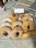 【新鲜现烤】双味甜甜圈(原味+奶酪) 12只/ 240g 实拍图