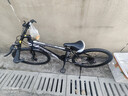 EG7山地自行车成人学生变速越野单车双减震赛车26寸青少年男女 辐条【加厚防滑轮-更安全】黑白 26寸21速【适合：160-180CM】 实拍图