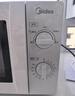 美的（Midea）快捷微波炉 家用小型 360°转盘加热 旋钮操控 易洁内胆（M1-L213B） 实拍图