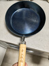 章丘铁锅手工小平底辅食锅煎锅烤肉锅煎蛋锅无涂层物理不粘锅炒锅平底锅 烤蓝木把 24cm 实拍图