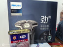 飞利浦（PHILIPS）电动剃须刀 尊享8系剃胡刀360°灵动刀头刮胡刀三刀头1小时快充 新年礼物送男友S8850/96 实拍图