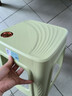 网红塑料凳子30.5cm客厅防滑凳餐桌凳简约可摞叠便携凳浴室凳 绿色【两种款式随机发】 （一个装） 实拍图