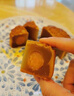 莲香楼月饼散装蛋黄纯正白莲蓉月饼187.5g中秋礼品广式月饼中华老字号 实拍图