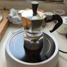 比乐蒂（Bialetti）【百年品牌】摩卡壶 经典意式手冲咖啡壶家用浓缩手动咖啡机礼物 2杯份+2.0电陶炉(雅白色) 单阀 实拍图
