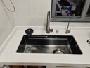 奈田（NTNO）厨房水槽大单槽洗菜盆一体盆304不锈钢加厚5.0压纹耐磨集渣洗碗槽 枪黑集渣大单槽+三挡抽拉龙头 80*46cm【台控下水-加厚5.0】 实拍图