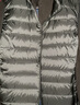 优衣库男装高级轻型羽绒背心/休闲羽绒马甲472294 56 橄榄色 XL /180/108B 实拍图