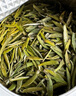 汉山2025新茶春茶汉中仙毫明前采摘高山雀舌绿茶新茶叶可冷泡绿茶 M2特级精品 100g*1罐 单芽高品质款 实拍图
