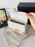 CHARLEO&KLANIN小ck小众设计盒子包包女2025新年白色手提包单肩斜挎小方包 米白色送礼袋+布袋 实拍图