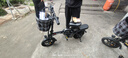 新大洲新国标代驾折叠电动车超长续航 锂电池电瓶助力自行单车轻便迷你小型男女士代步上班用可放后备箱 旗舰版-汽车S级电芯35A-纯电续航≤105km 实拍图