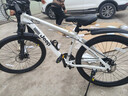 Jeep吉普山地车自行车学生成人减震碟刹通勤变速越野青少年巡航者C800 巡航者-辐条轮-钢琴白 26寸(建议身高156-180cm) 24速旗舰版（铝合金） 实拍图